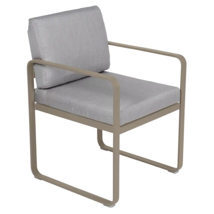 Tijdelijk Beschikbaar Fermob Bellevie tuinstoel met armleuning met flannel grey zitkussen-Nutmeg