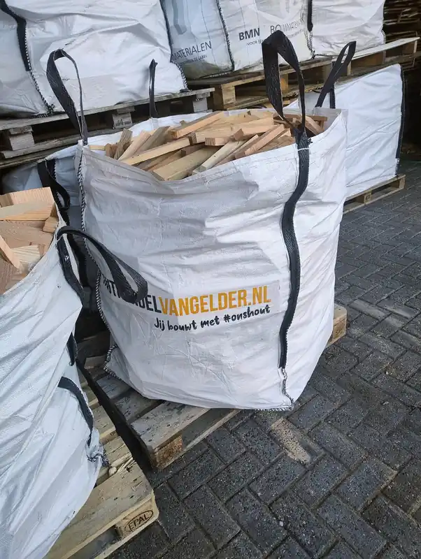 BigBag brandhout div houtsoort in de mix - Bigbag/Let op alleen afhalen/dit wordt niet bezorgd! Hete Deal