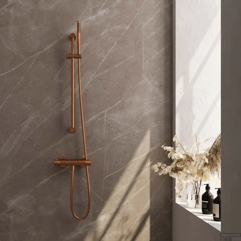 Beperkte Voorraad Douchekraanset Brauer Copper Carving Opbouw Met Glijstang En Staafhanddouche Geborsteld Koper