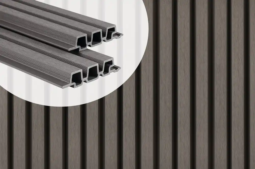Direct Verzonden Gevelbekleding Composiet PuraTech 30 Dark Grey 3.3 x 17 cm Triple Profiel - 290 cm